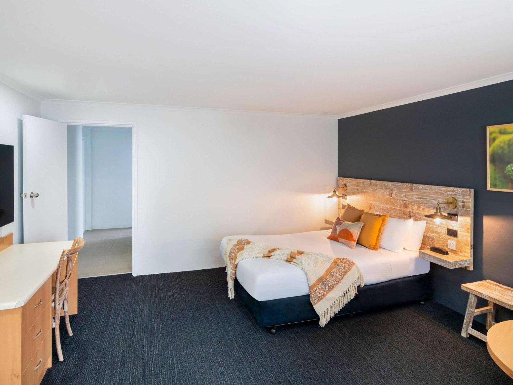 ホテル Ibis Styles オレンジ エクステリア 写真